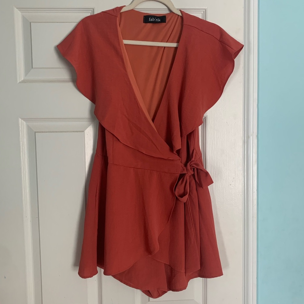 - NWOT fab’rik boutique romper, size Medium